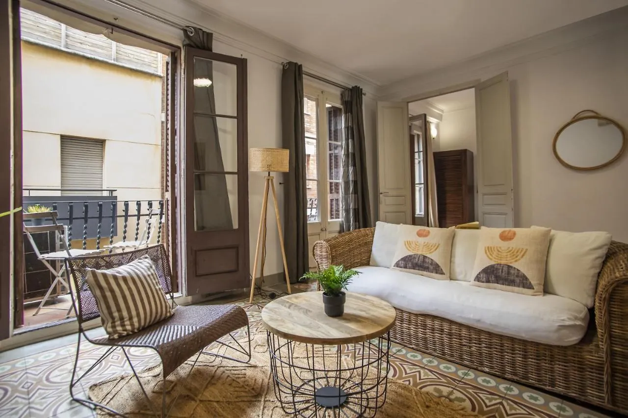 P2Sal1071- Elegant Apartment In Carrer De Salinas Βαρκελώνη